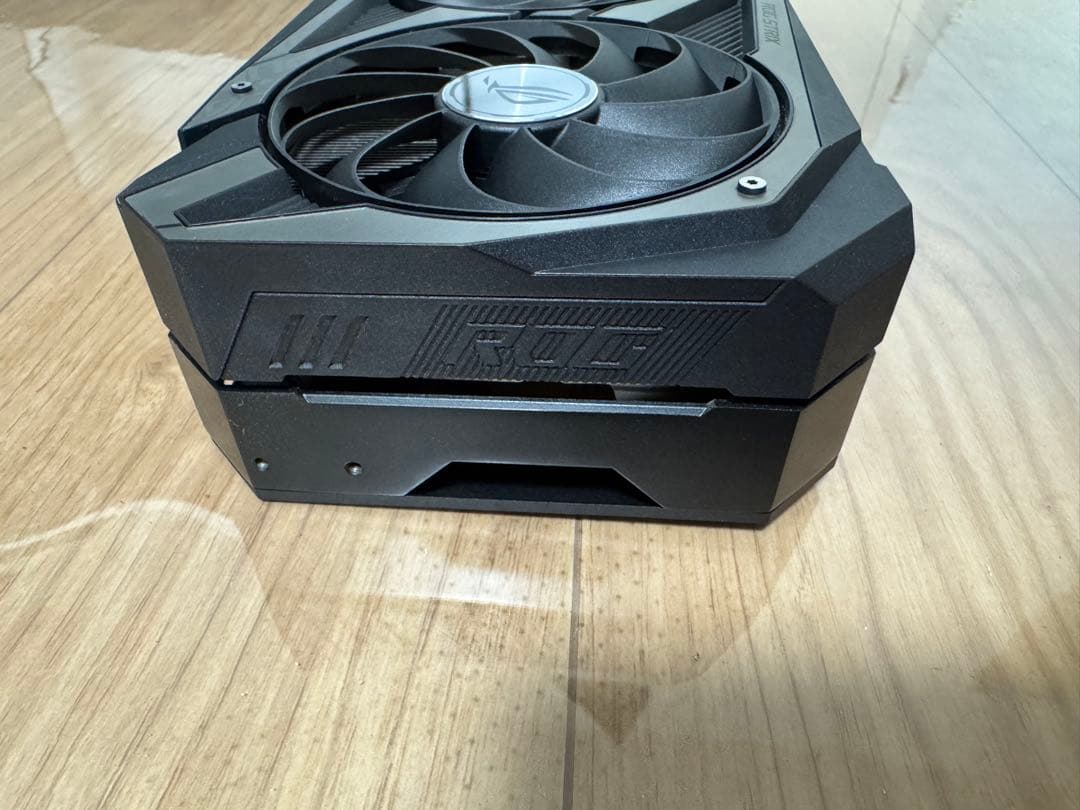 グラフィックボード・グラボ・ビデオカード ASUS ROG STRIX GeForce RTX 3070ti