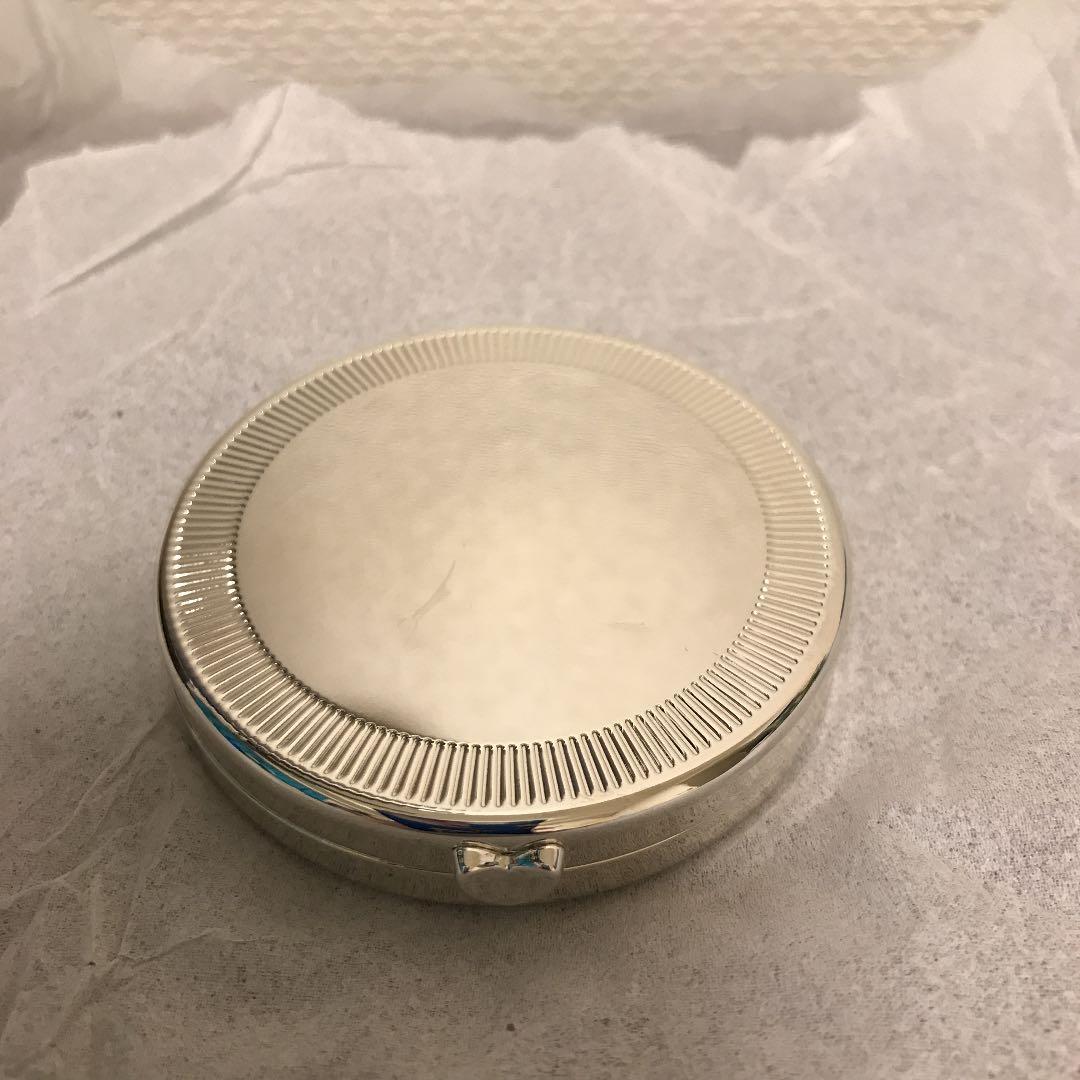 【国内未発売・新品】VERA WANG ウェッジウッド コンパクトミラー