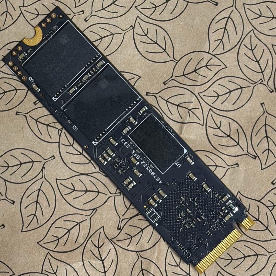内蔵型SSD 4TB M.2 NVMe 2280 PCIe Gen4.0x4 SSD