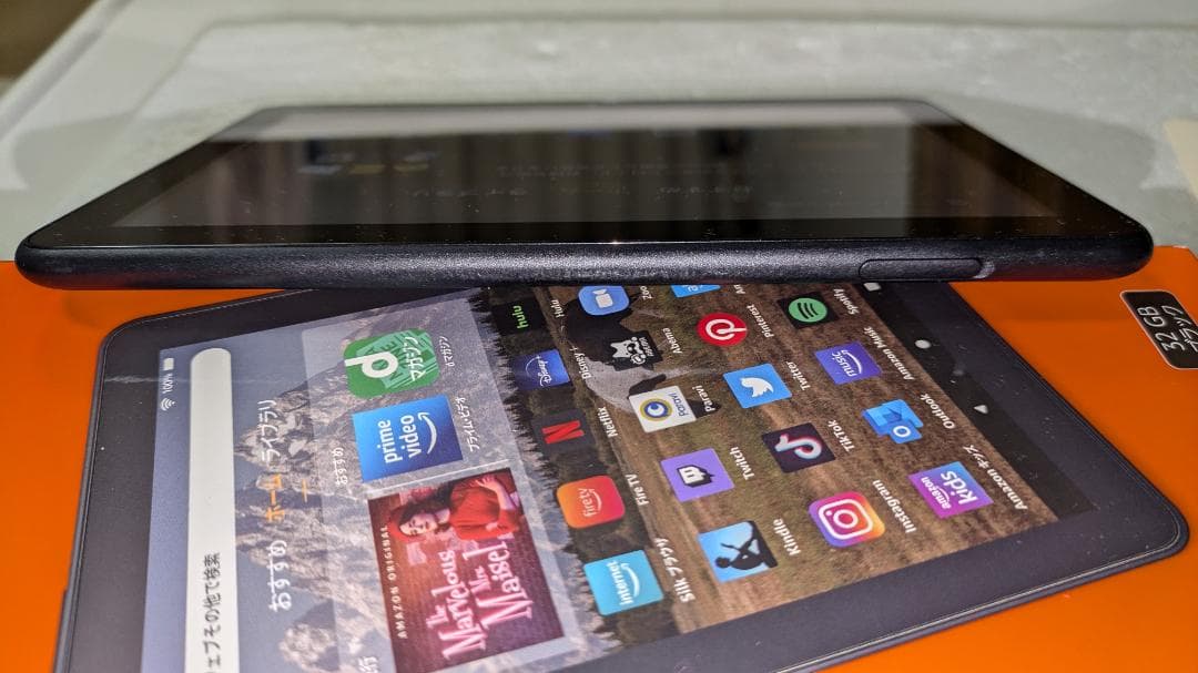 【美品】ケース付Amazon fireHD８ 12世代 タブレット８インチ