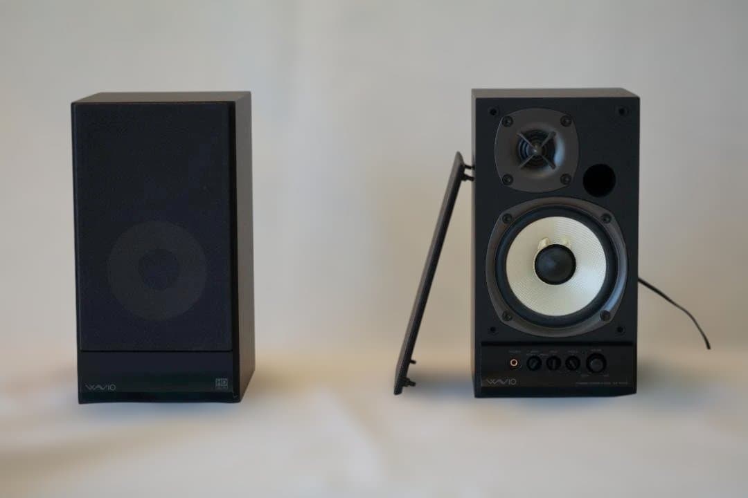 ONKYOオンキヨー　WAVIO GX-100HD　アクティブスピーカー