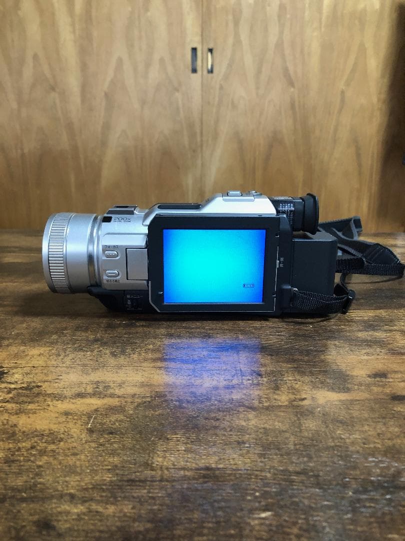 ビデオカメラ Victor GR-DV3000