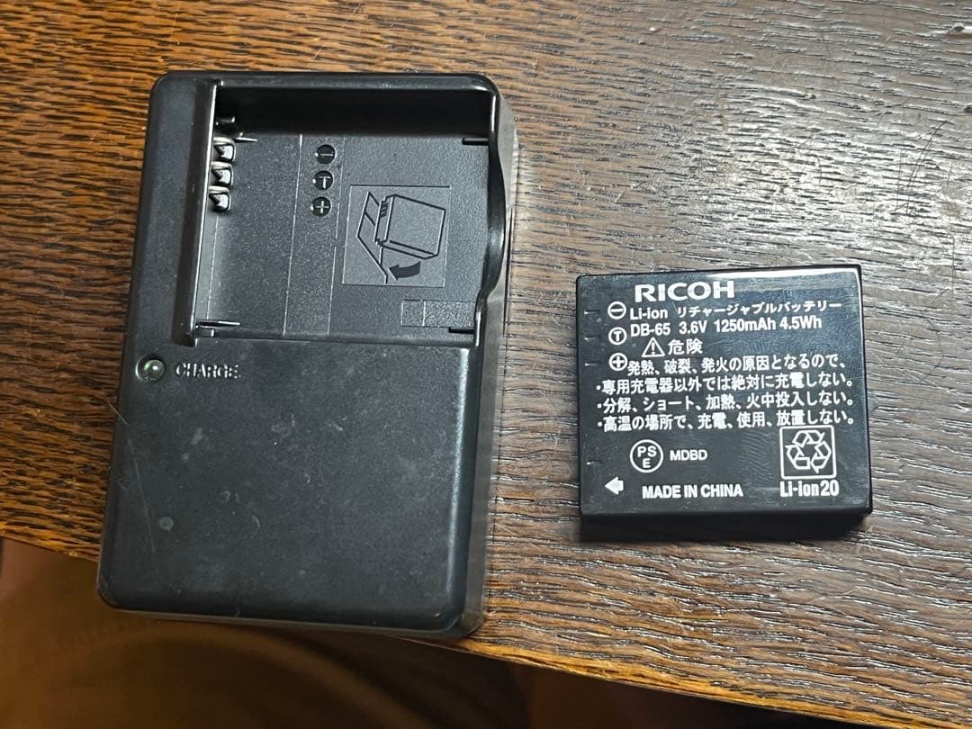 期間限定出品　Ricoh リコー GR ii