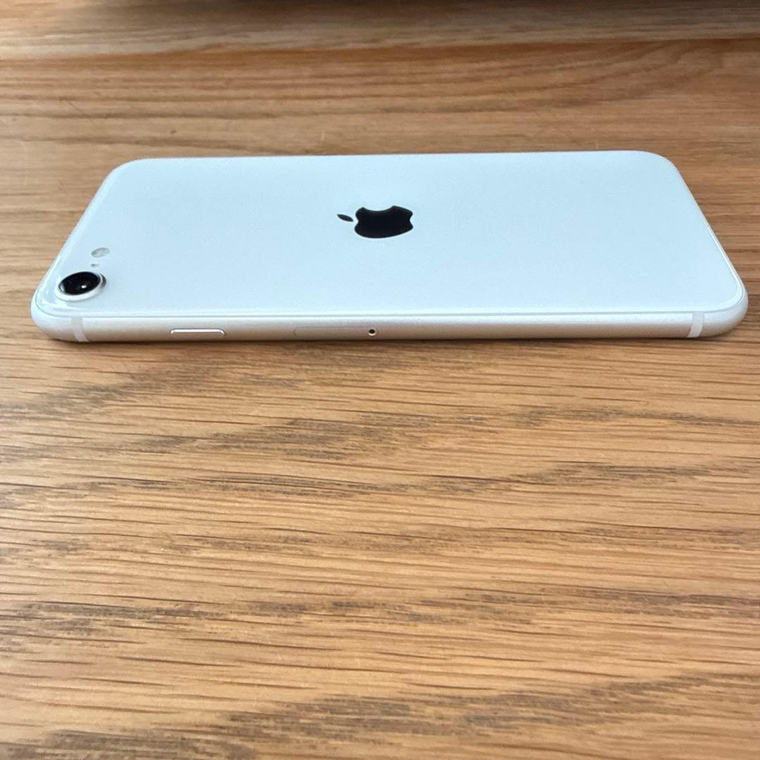 iPhone SE 第3世代 スターライト 128GB