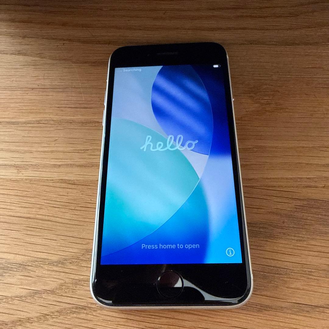 iPhone SE 第3世代 スターライト 128GB