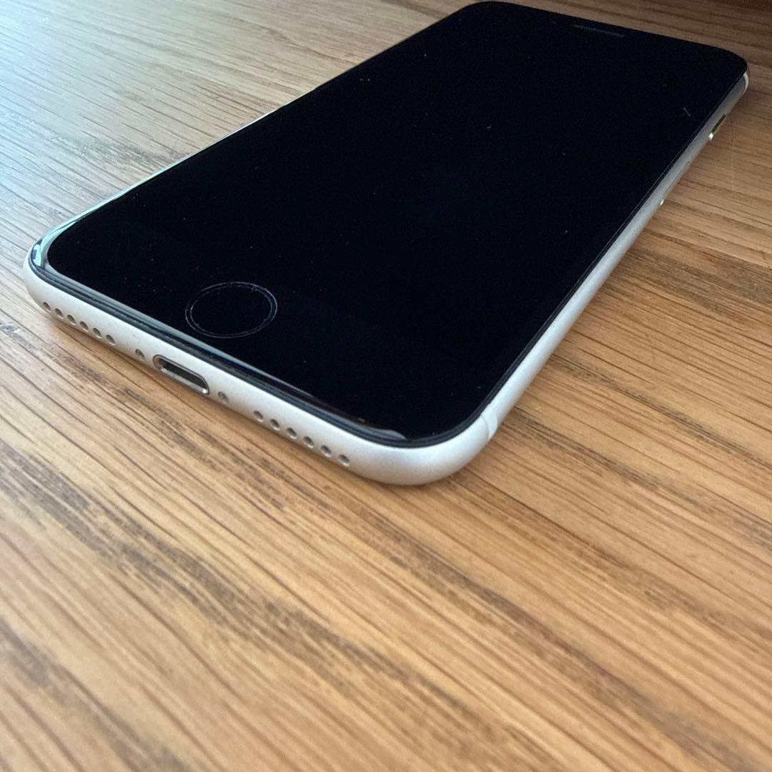 iPhone SE 第3世代 スターライト 128GB