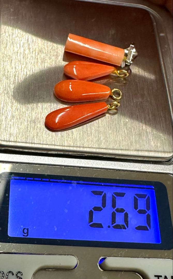 10265天然珊瑚オレンジ色のペンダント４点セット