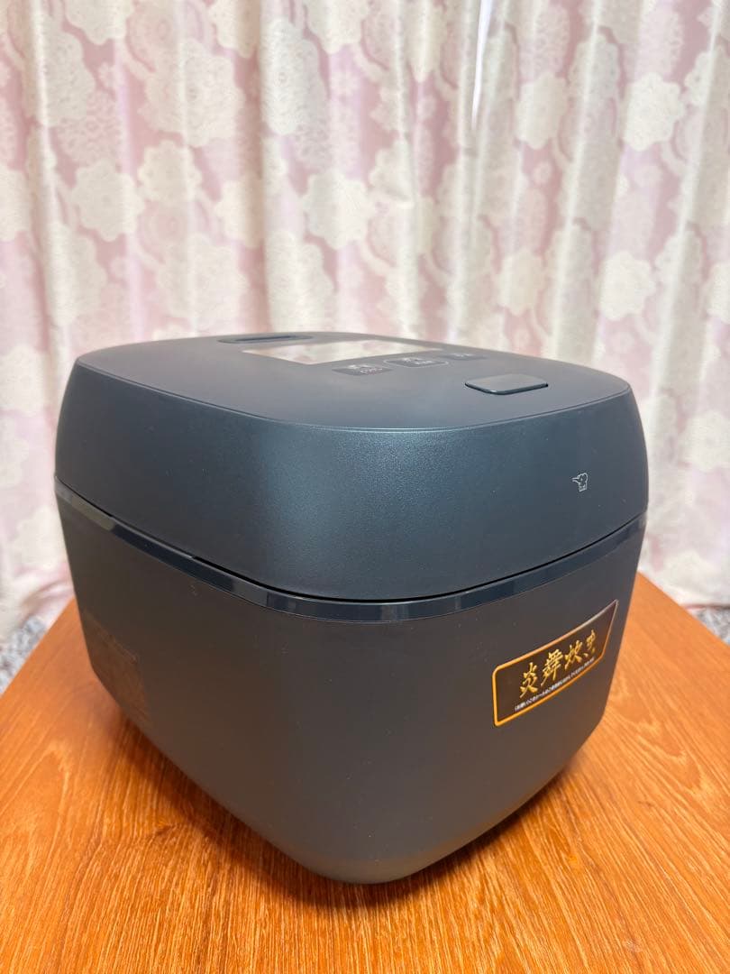 炎舞炊き 最高峰モデル 1升 圧力IH炊飯ジャー　NX-AA18ーBZ 保証付