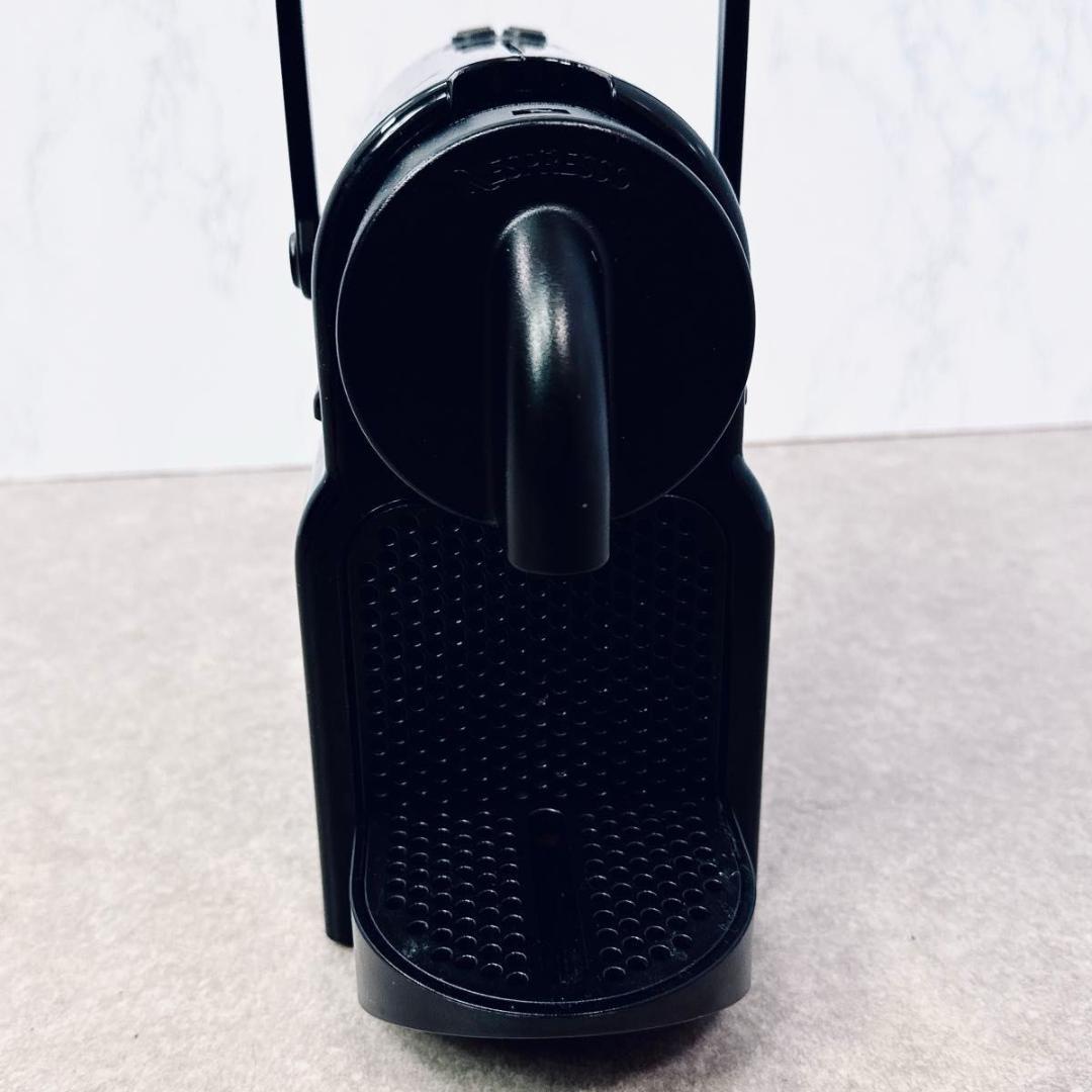 ネスプレッソ イニッシア ブラック コンパクト 軽量 D40-BK-W