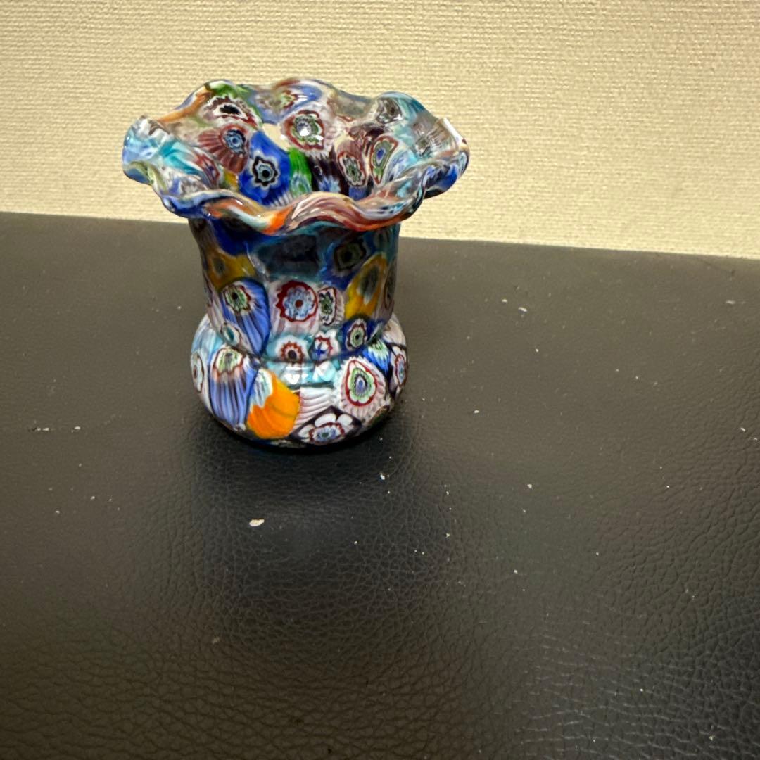 アンテークムラーノフィオーリフリル付き多色ガラス花瓶