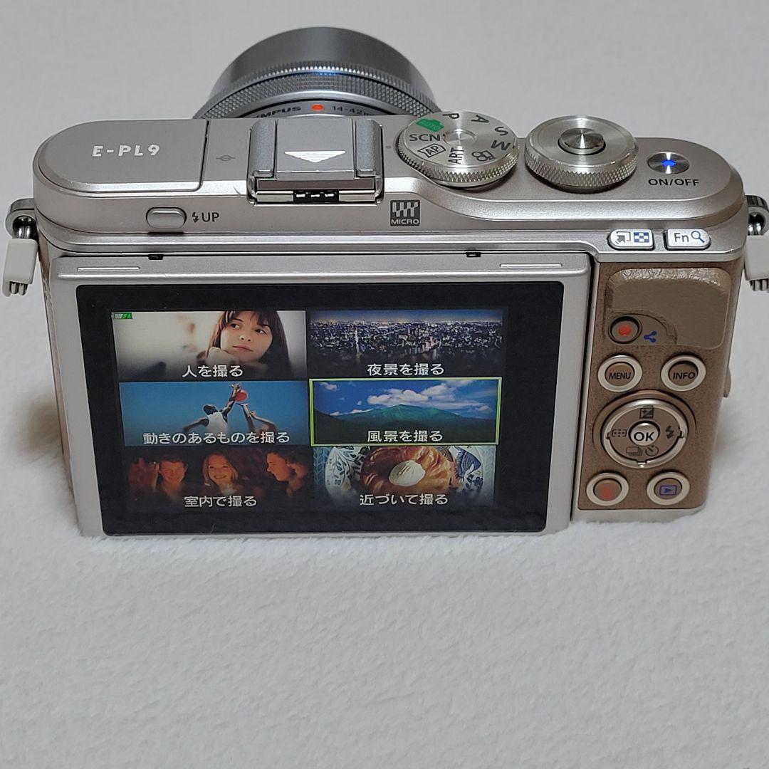 OLYMPUS (オリンパス) ミラーレス一眼カメラ E-PL9中古美品動作良好