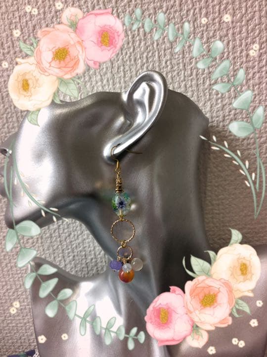 〆天然石とかすみ草オーダーピアス イヤリング