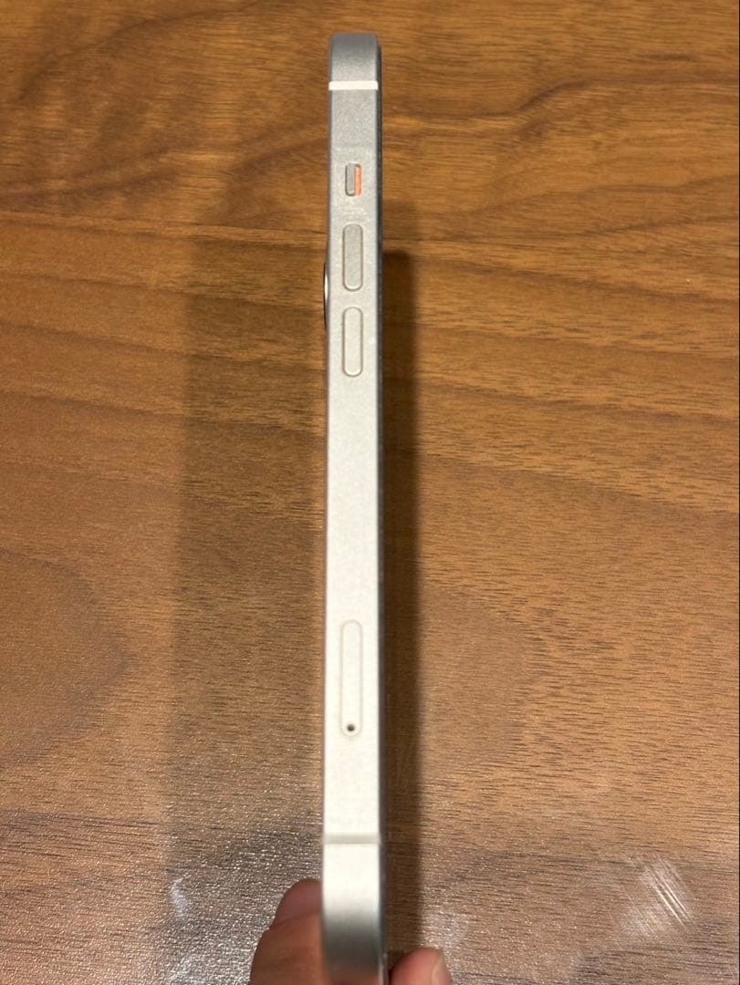 iPhone 13 256GB SIMフリー バッテリー85％ 美品 初期化済
