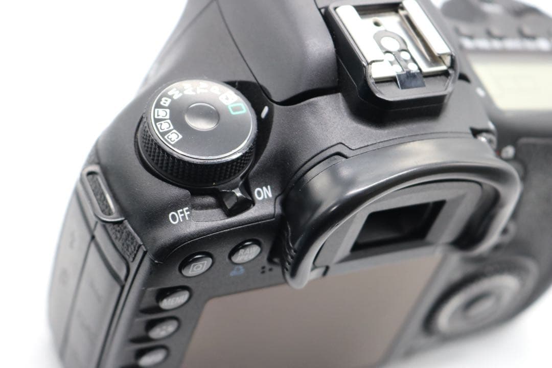 美品 【Canon EOS 7D ダブルレンズセット】 初期不良返品対応あり