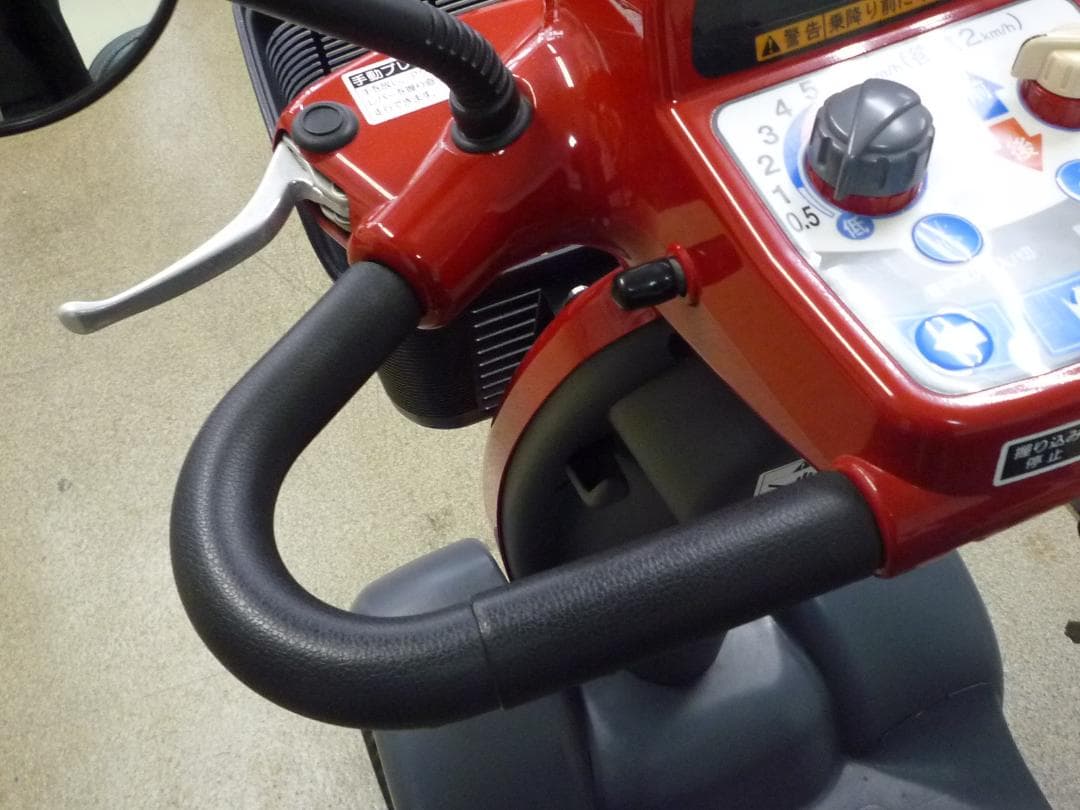 ほぼ全国送込♪ 新品バッテリー♪マイピア スマート電動四輪車いすシニアカー愛媛県
