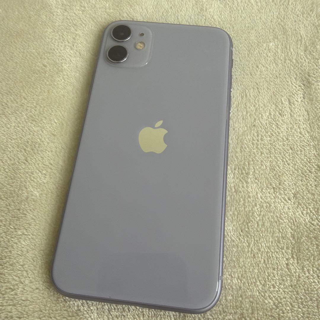 Apple iPhone11 パープル　本体