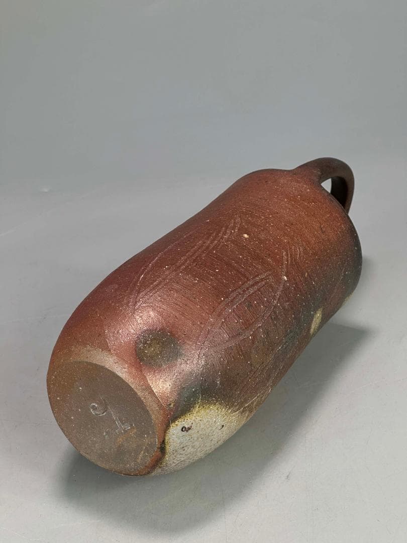 26.2.10-2 備前焼　手付き花入　花器　華道具
