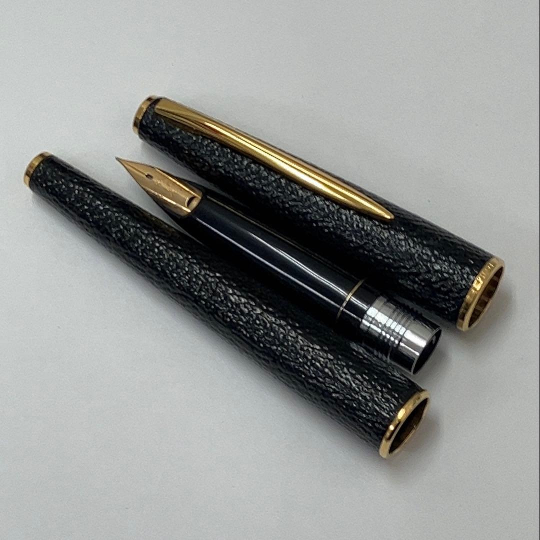【極美品】 PILOT パイロット　 万年筆 皮巻き ペン先　K14 細字　F