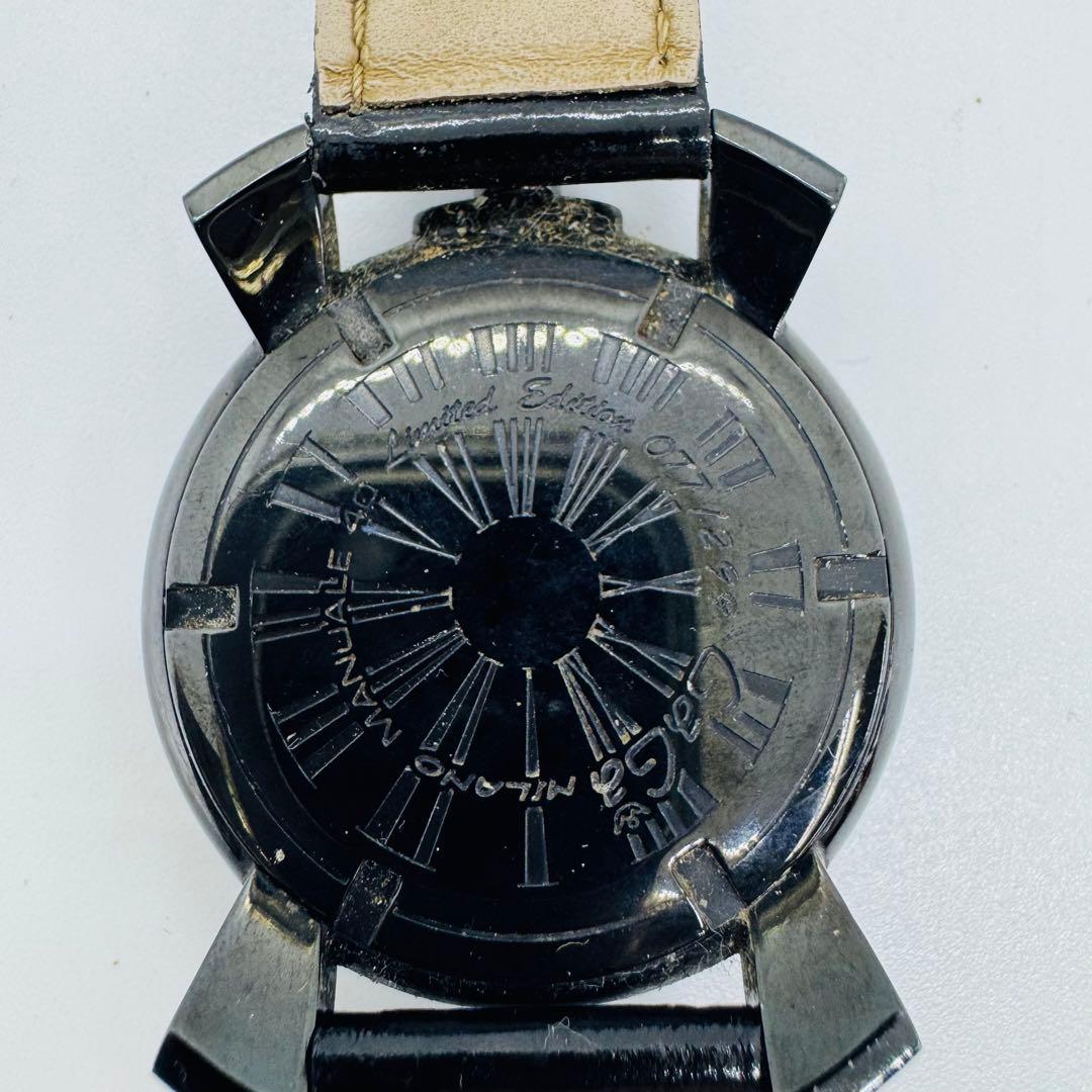 ✨GaGaMILANO✨ガガミラノ✨クォーツ✨ブラックホワイト文字盤✨腕時計✨