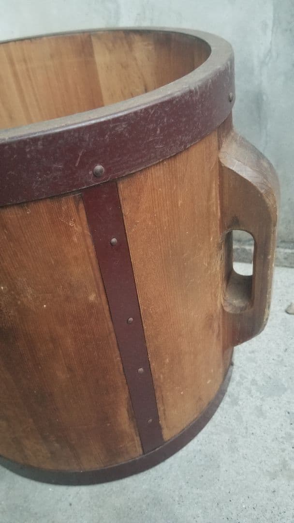 希少品★穀用 一斗桶 一斗枡 木製レトロ 一斗樽 アンティーク　刻印あり　18L