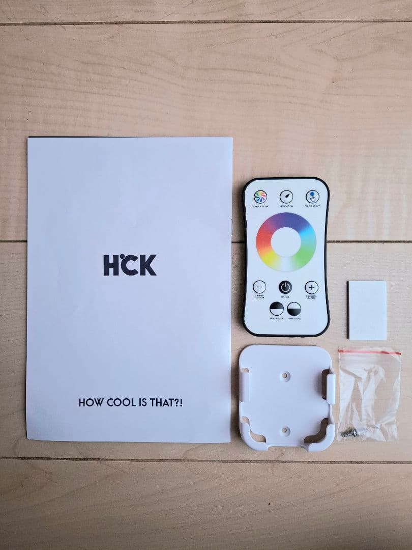 【ほぼ新品】小型冷蔵庫 69L HCK ゲーミング仕様 LED付き ガラスドア