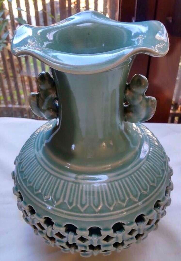 【高麗青磁　網目透の花瓶】古物　陶器