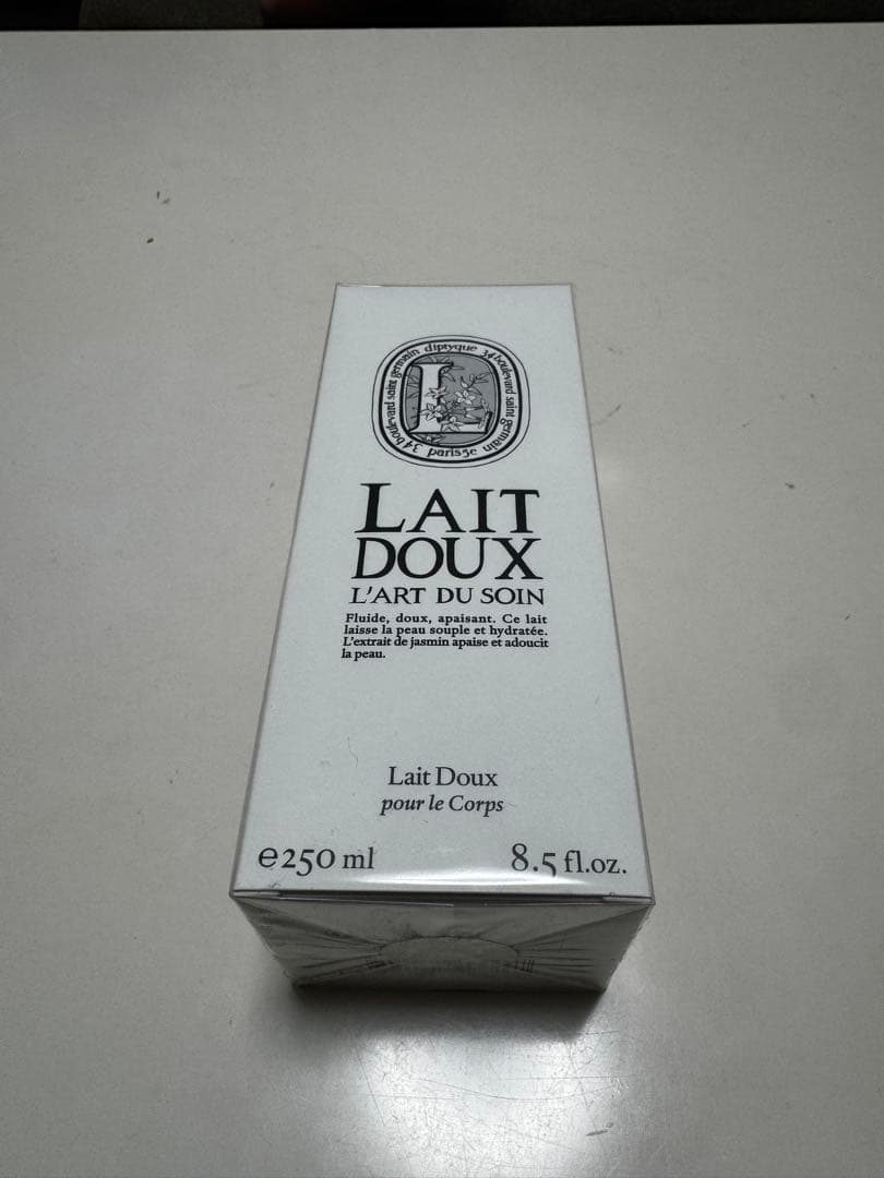 Diptyque Lait Doux ボディローション 250ml