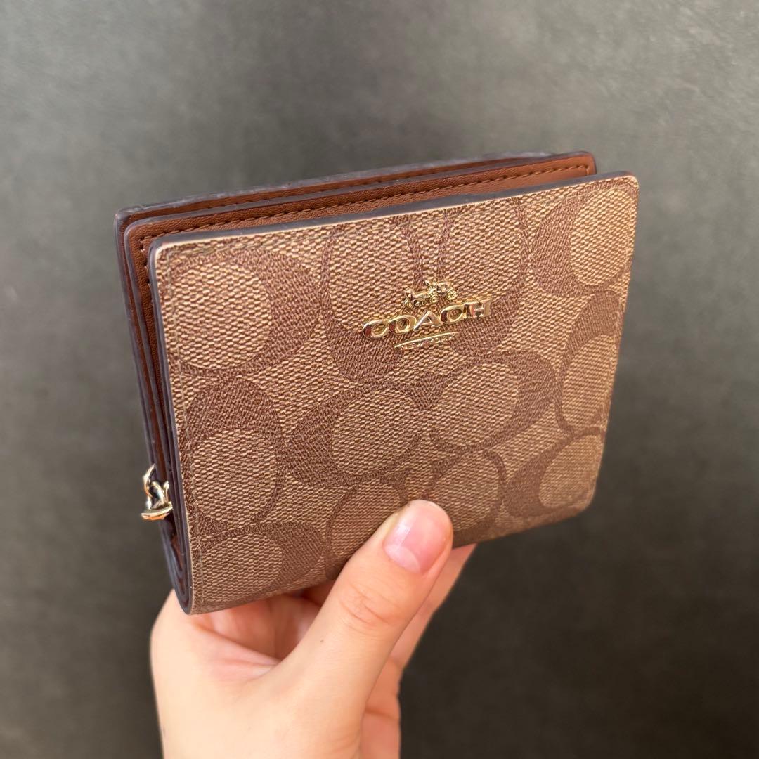 COACH 折りたたみ財布