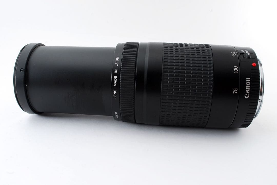 フード付き　Canon EF 75-300mm 1:4-5.6