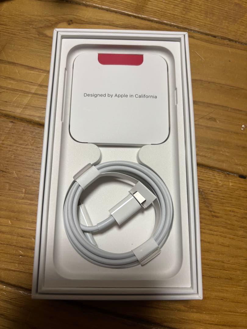 【新春値引き】Apple iPhone SE (第2世代) 箱付き
