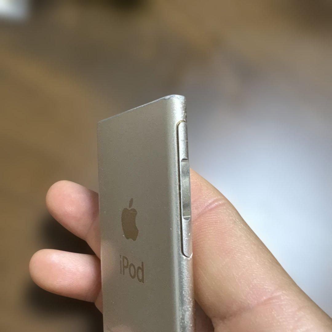 Apple iPod nano シルバー