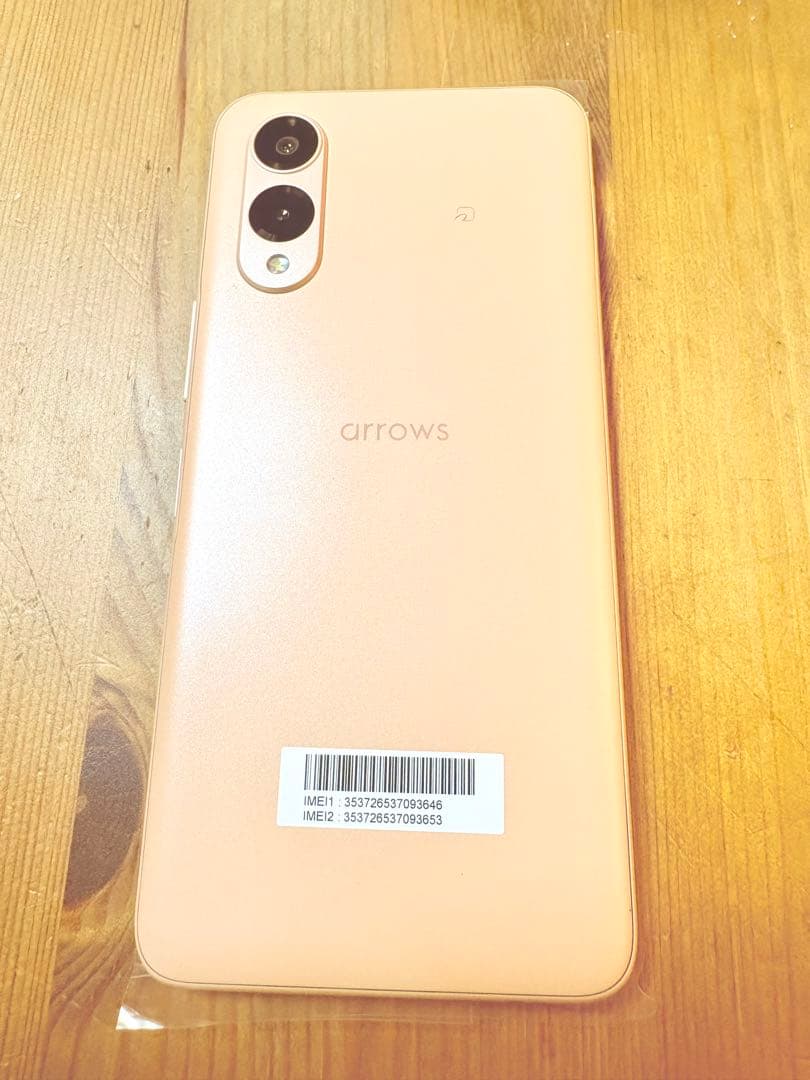 arrows We2 スマートフォン 本体 ライトオレンジ