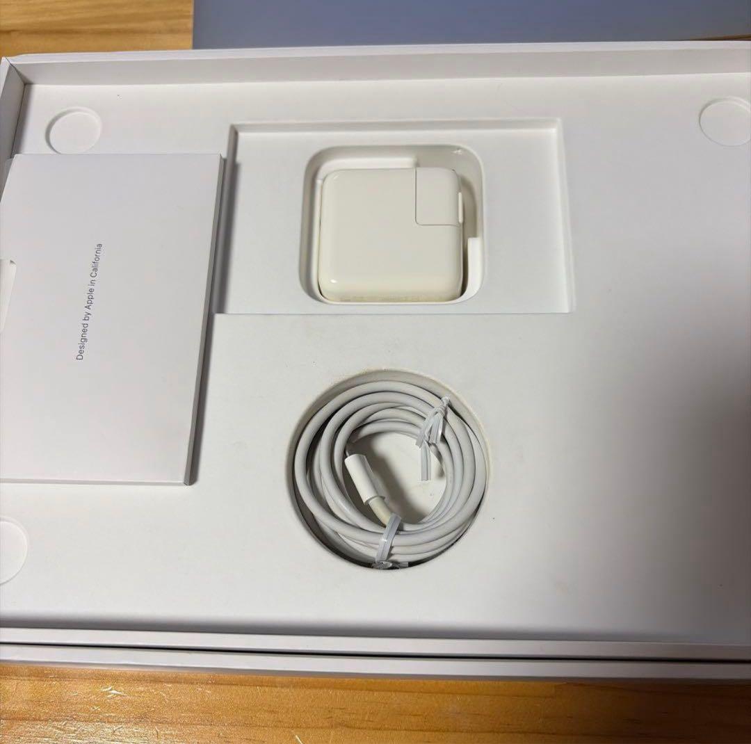 MacBookAir 2020 13.3インチM1 8GB 256GB シルバー
