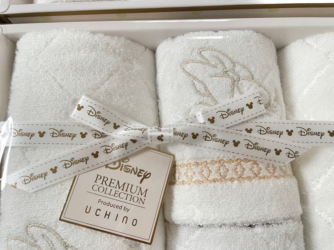 ディズニー プレミアムコレクション UCHINO ２セット フェイスタオル