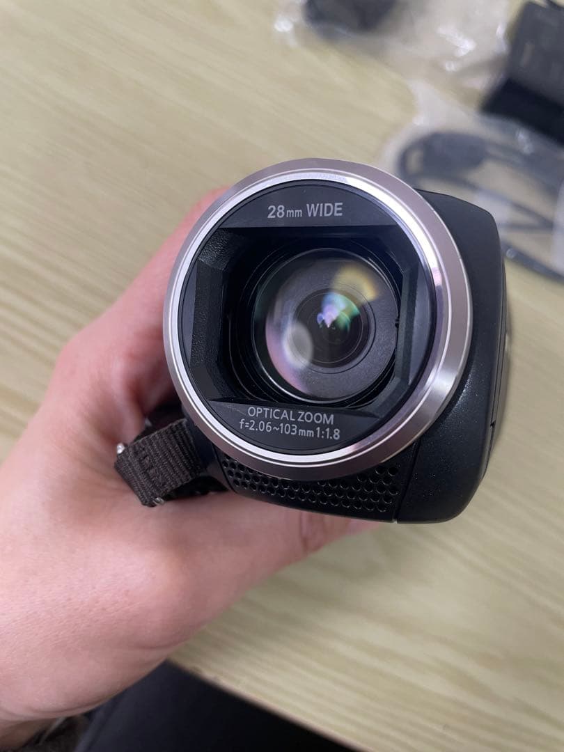 ビデオカメラ Panasonic HC-V360M