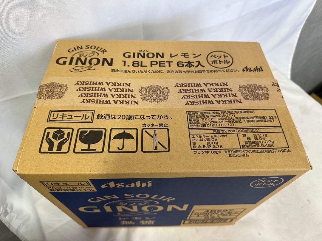 11 アサヒGINON ジノン 無糖 レモン 1.8Lペット×6本入り 40％