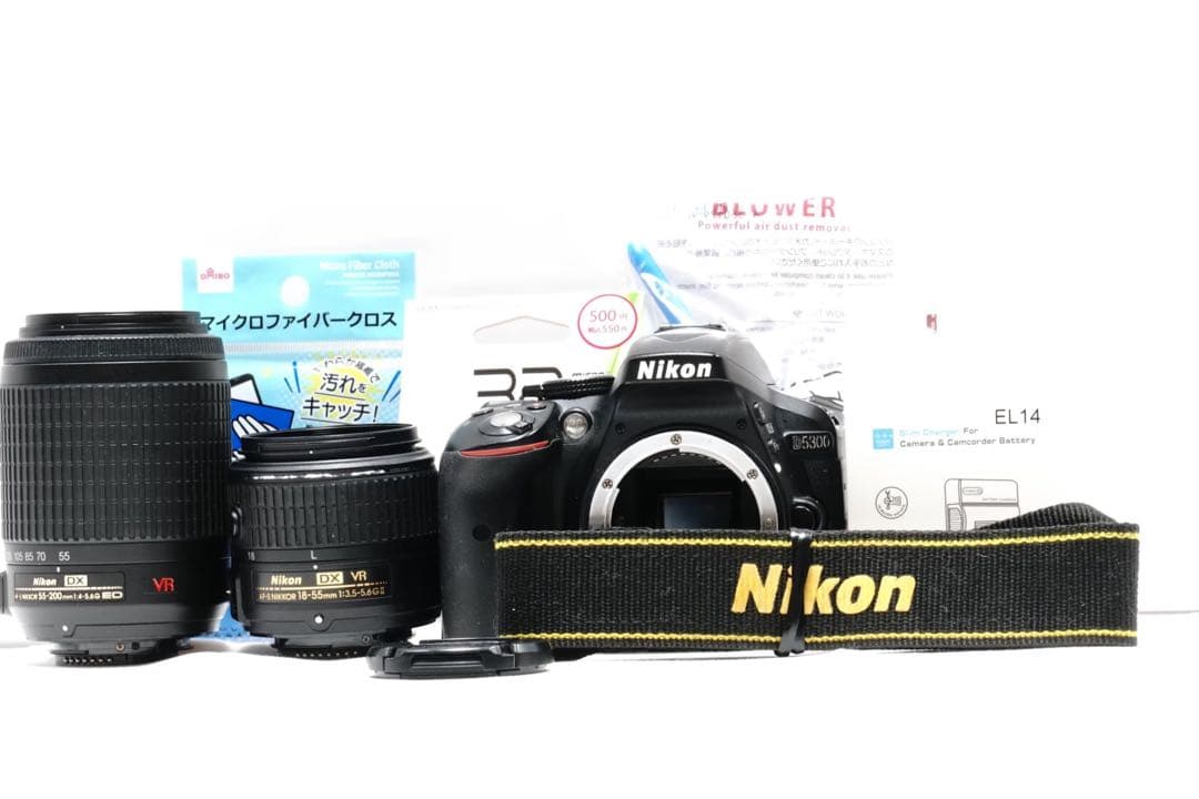 良品 Nikon D5300 ダブルレンズキット Wi-Fi搭載 一眼レフカメラ