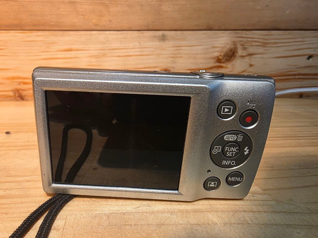 デジタルカメラ　Canon IXY PC2333