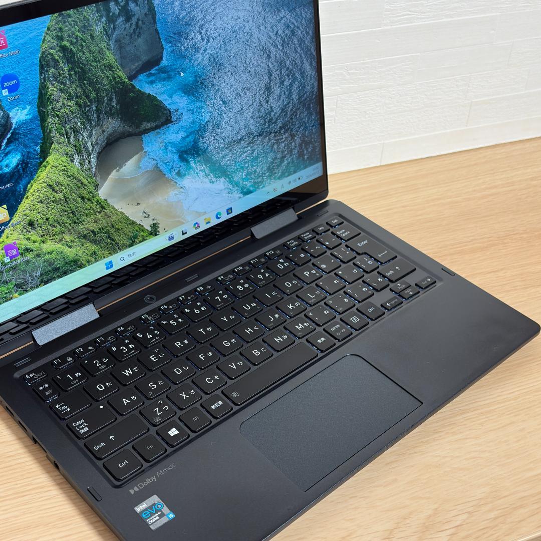 Dynabook　11世代i5　ノートパソコン　Windows11　超軽量　25