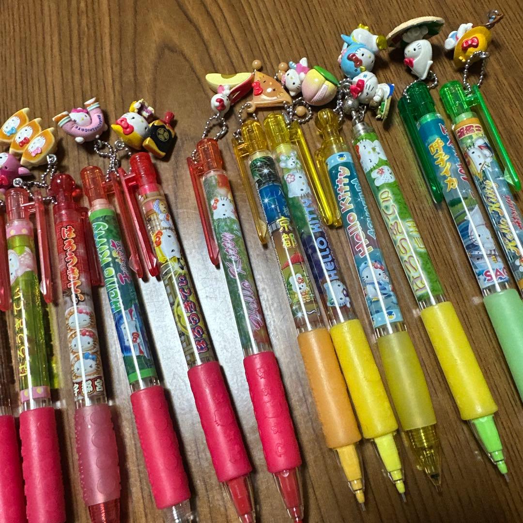 ご当地キティシャーペン22本
