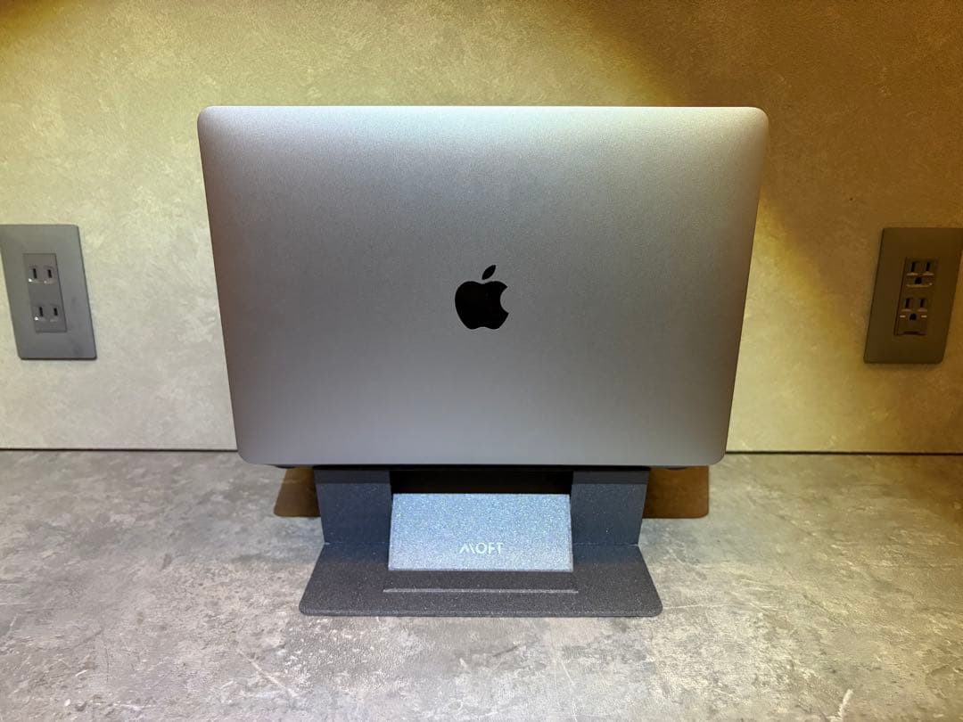 Apple MacBook Air 13インチ（M1 / 2020年モデル）