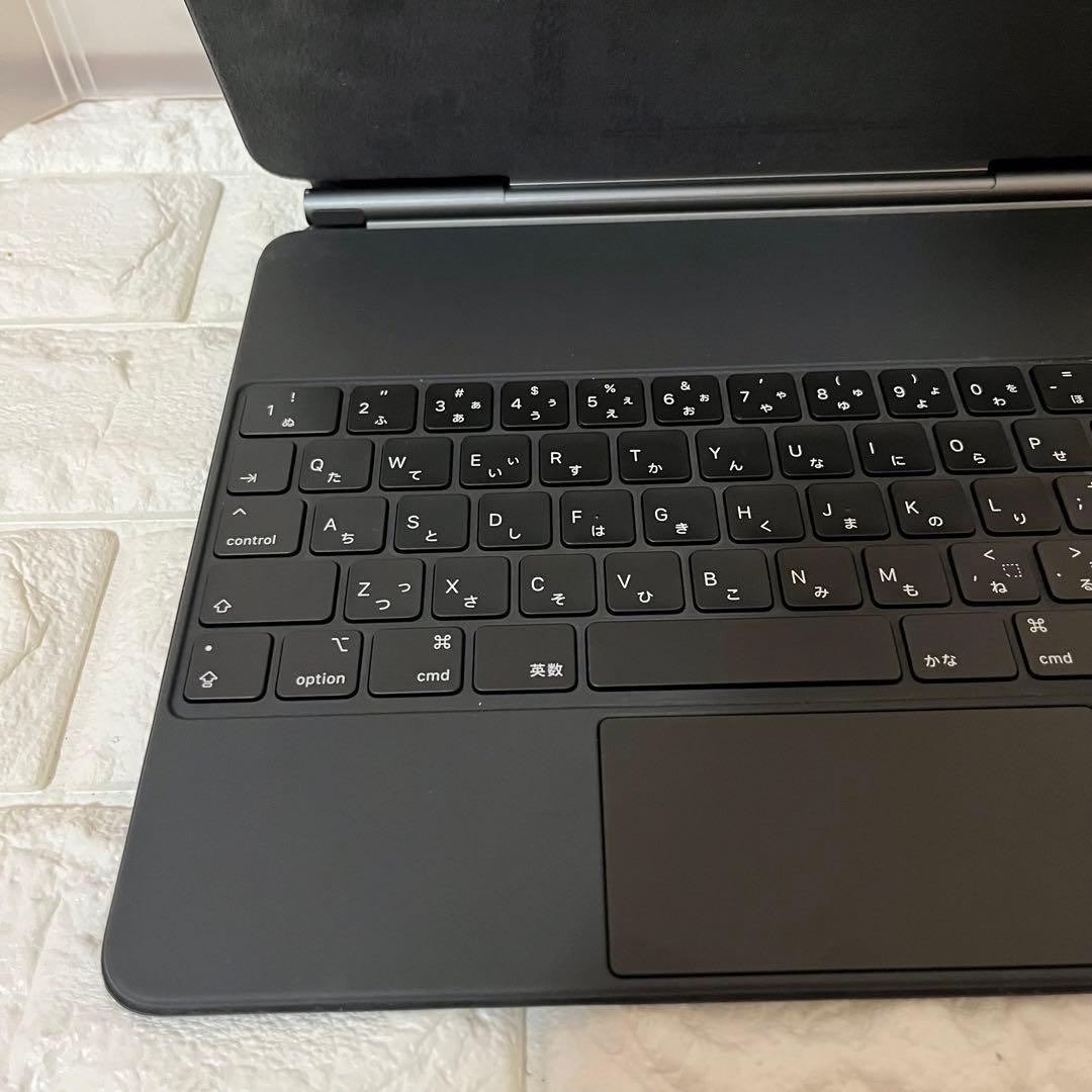 【美品】Apple Magic Keyboard iPad 12.9 A2480
