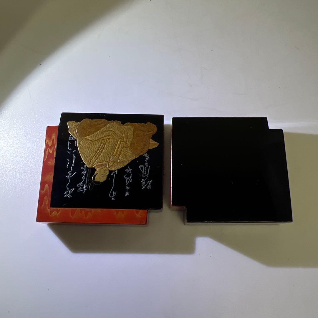 時代　蒔絵人物内梨地香合　共箱　幅約5.5㎝　東Y8-0331☆2Fトヒコ