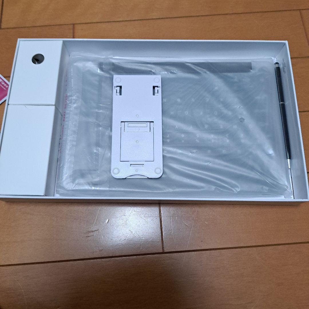 TECLAST　P30　タブレット10インチ　未使用　セット