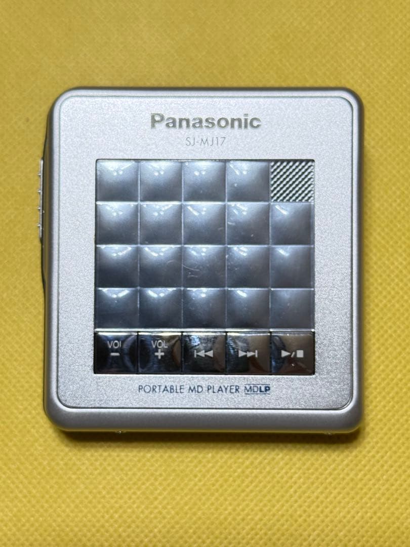 Panasonic MDプレーヤー SJ-MJ17-S 《新品MD2枚おまけ》