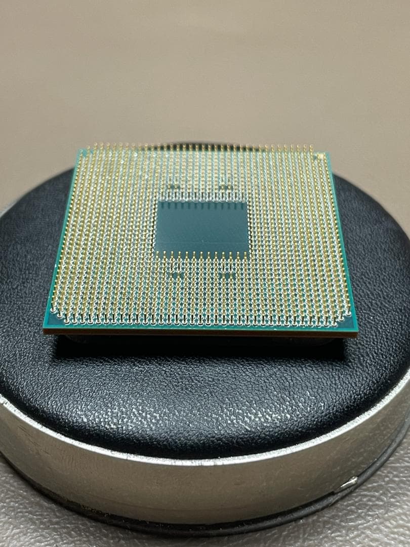 AMD Ryzen 7 3700X CPU 純正クーラー付 高性能グリス付