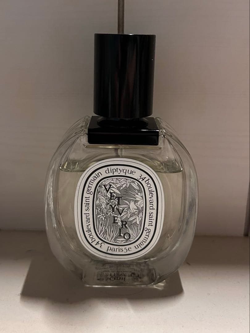 ヴェチヴェリオ オードトワレ 50ml 残8割