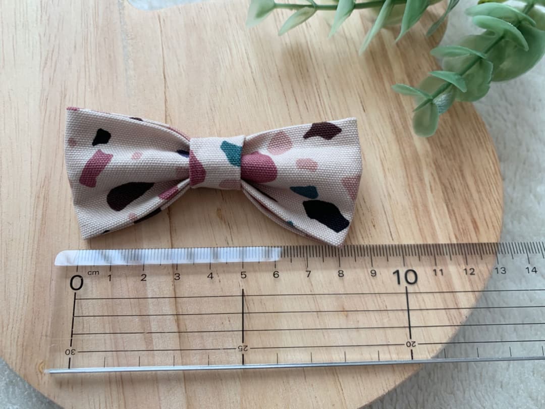 ✳︎ハンドメイド✳︎蝶ネクタイ　テラゾー柄　ブラウン