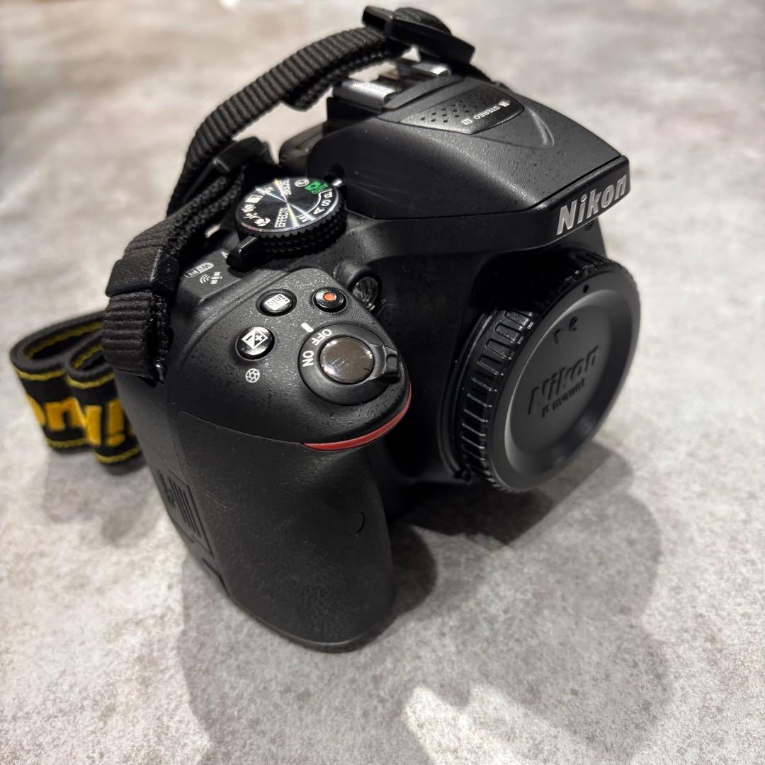 Nikon ニコンD5300 18-55 VR II レンズキット