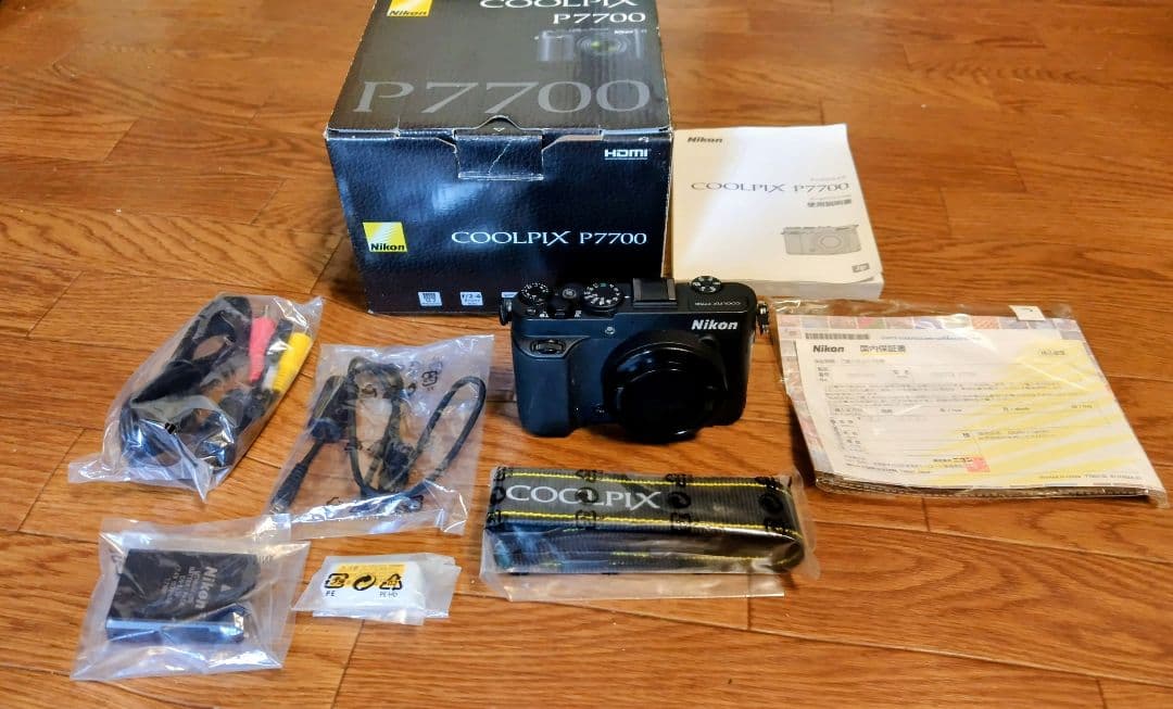 【美品】Nikon ニコン COOLPIX P7700 コンパクトデジタルカメラ